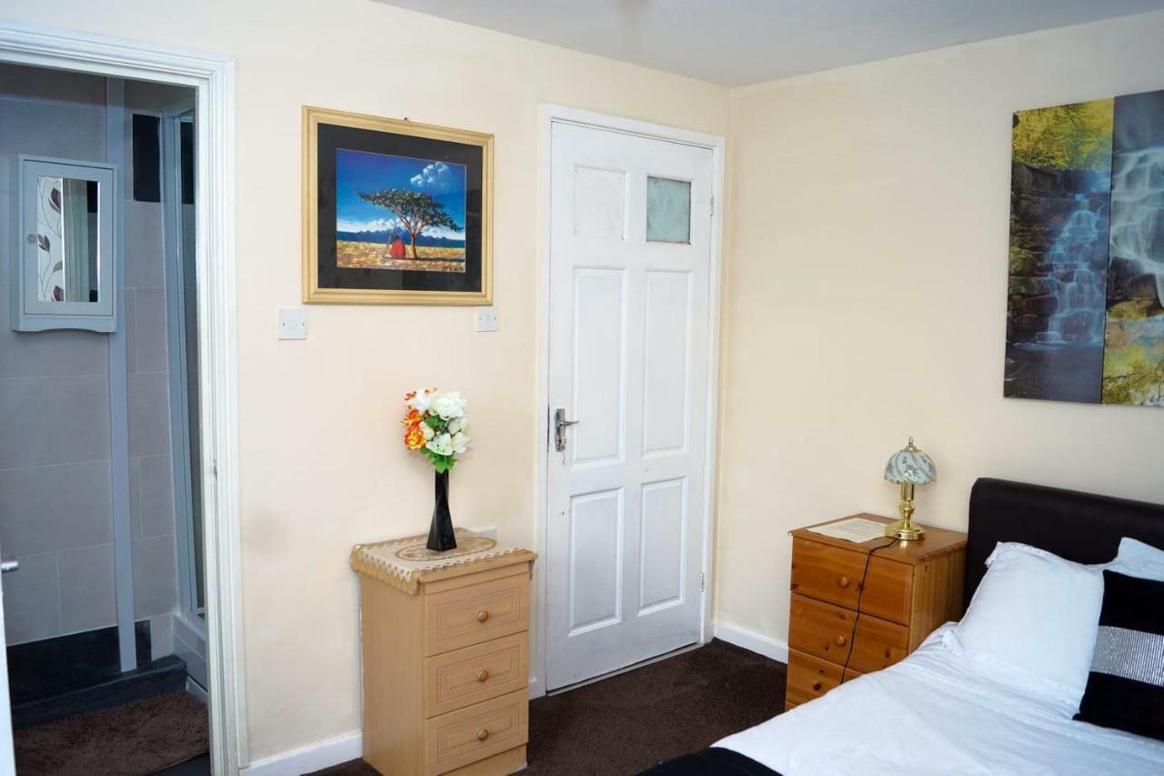 Richflo Holiday Rentals Manchester Esterno foto