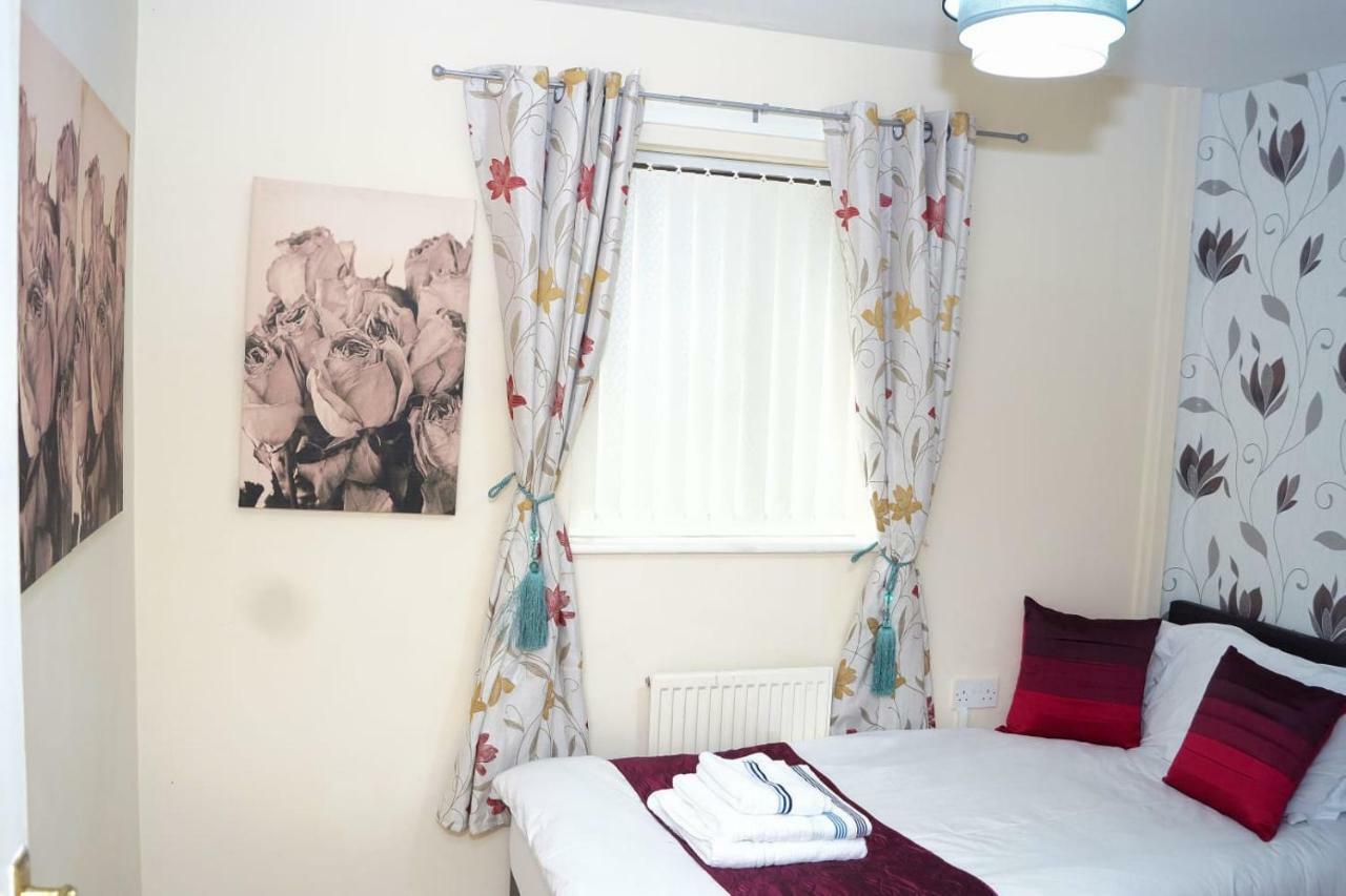 Richflo Holiday Rentals Manchester Esterno foto