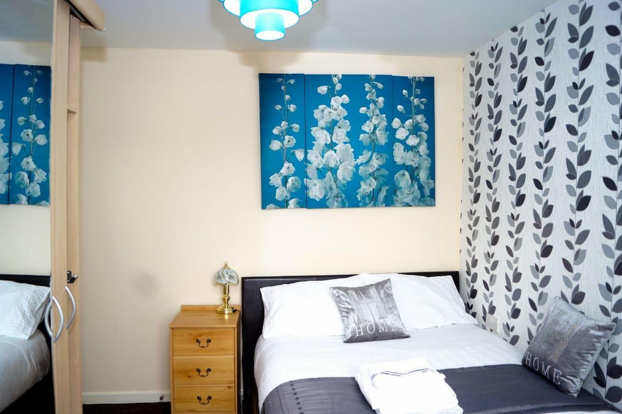 Richflo Holiday Rentals Manchester Esterno foto